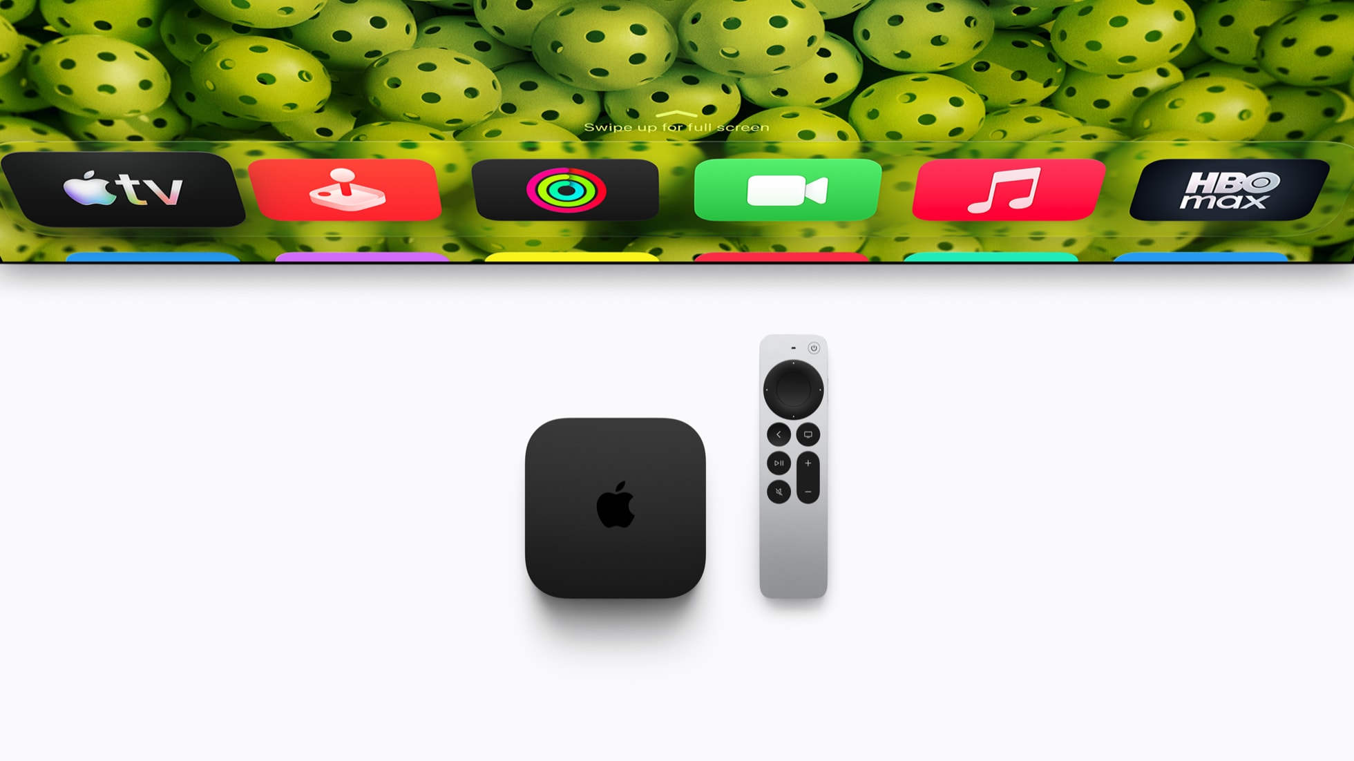 新一代 Apple TV 4K（第 4 代）機身與新款 Siri Remote 遙控器合照