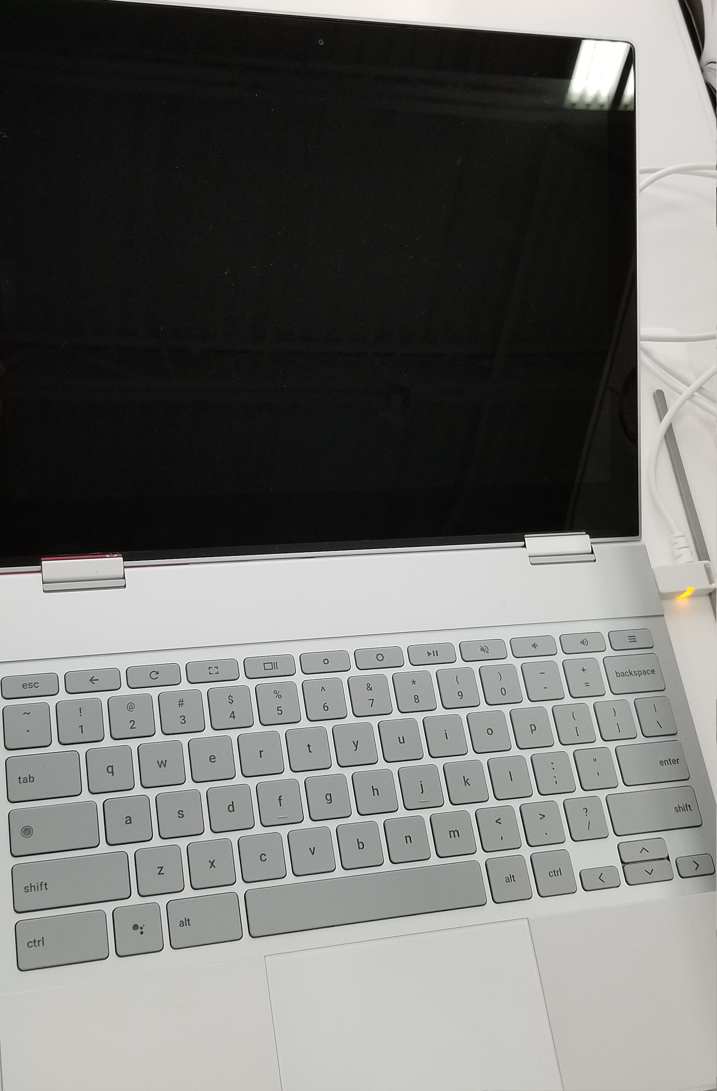 Google 歷代旗艦筆電實機工藝：Pixelbook 實機全開展示