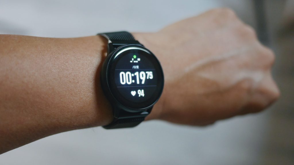 蘋果手錶Watch Series 5對比三星Galaxy Watch Active 2 - 每日頭條